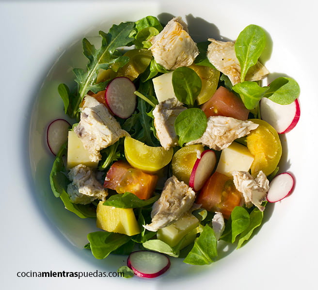 Ensalada manchega de codorniz en escabeche